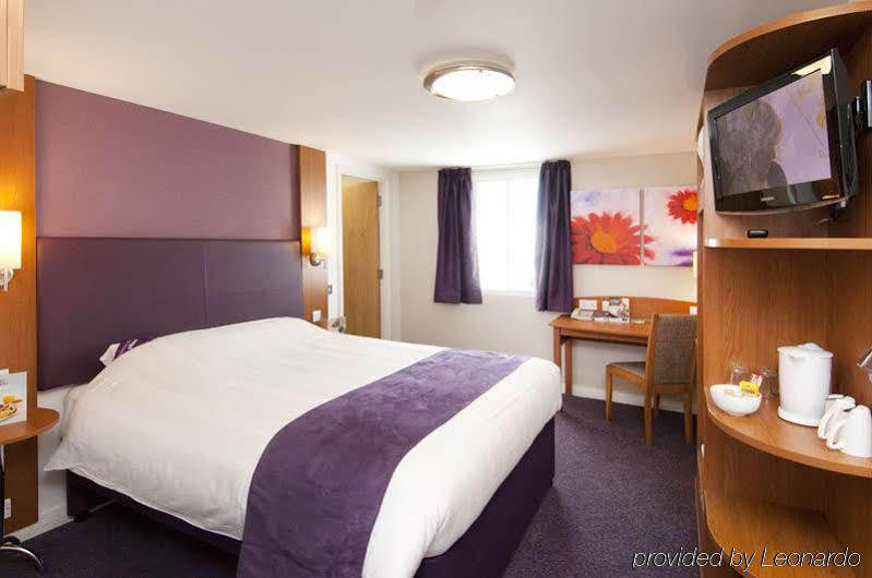 Premier Inn Stratford Upon Avon Waterways Zewnętrze zdjęcie
